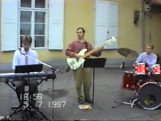 KChP 97 koncert w parku.avi_004